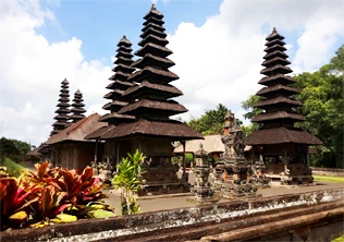 tanah lot temple bali tour from kolkata